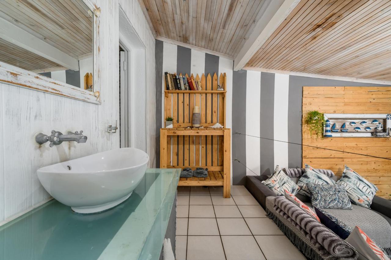 Apartmán 302 On Old Sea View Road Chelsea Port Elizabeth Exteriér fotografie